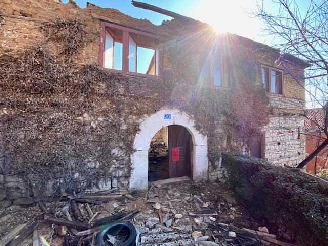 E bukur kjo! Qendra për Trashëgimi Kulturore pritet ta restaurojë kullën e Vuçitërnave në Rahovec