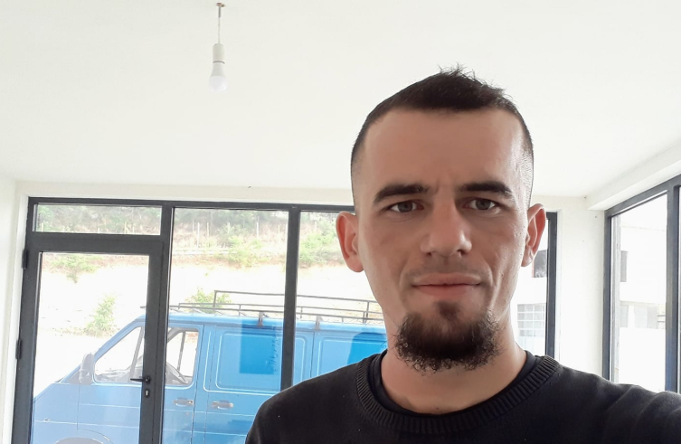 E dhimbshme: Vdes në moshë të re bashkëvendasi ynë, Besim Hamza