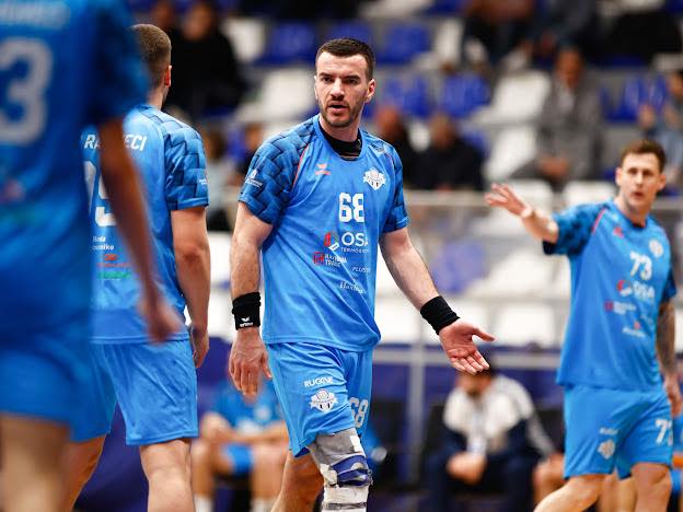 E papritur: Egzon Gjuka largohet nga KH Rahoveci katër ditë para Final 4
