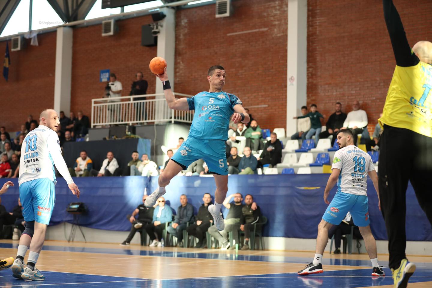 “Championship point” për KH Rahovecin, me fitore në Ferizaj djemtë rishpallen kampionë