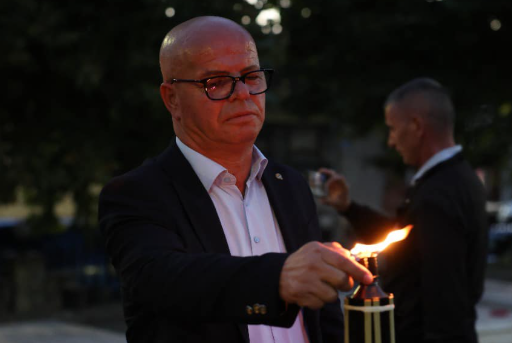 Gratë s’e duan Smajl Latifin, sondazhi i fundit thotë se kryetari s’i ka mirë punët me gjininë e bukur